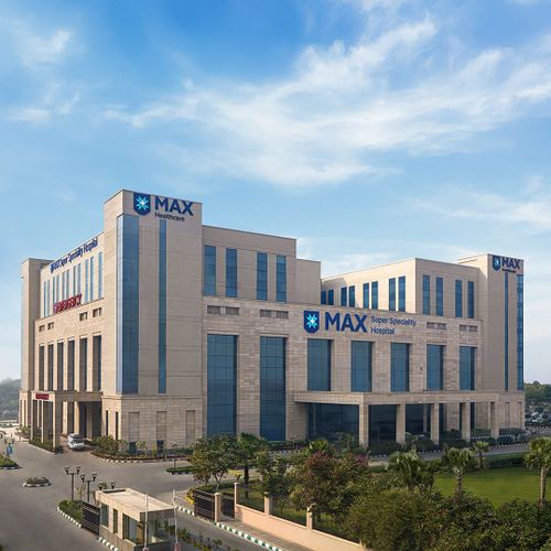 Max Noida